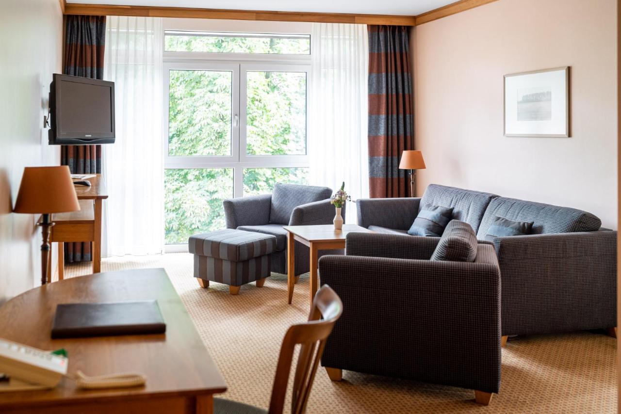 Waldhotel Tannenhaeuschen Wesel  Ngoại thất bức ảnh